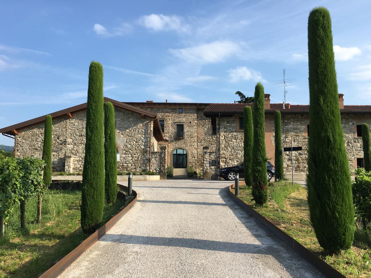 Podere Castel Merlo Resort Villongo SantʼAlessandro Exterior foto